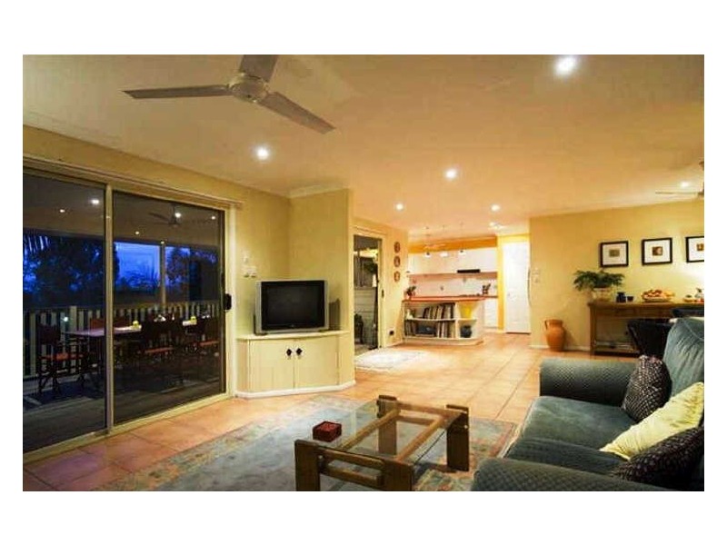 3 Hummingbird Terrace, Coolum Beach QLD 4573