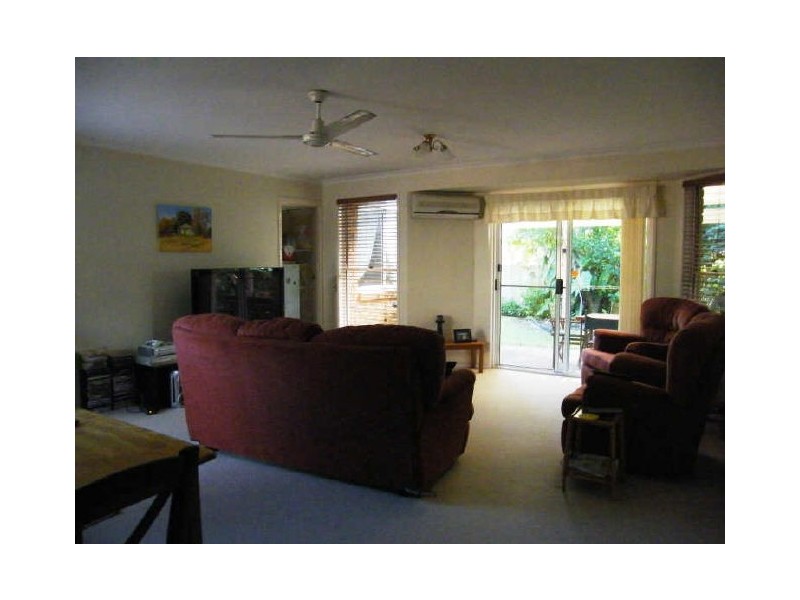 2/5 Power Court, Mount Coolum QLD 4573