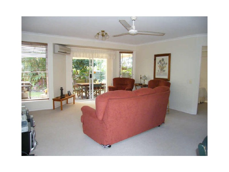 2/5 Power Court, Mount Coolum QLD 4573