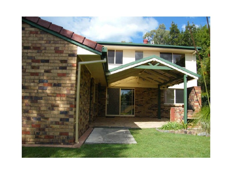 2 Peacock Crt, Coolum Beach QLD 4573