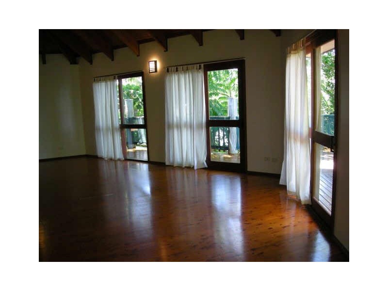 124 Centenary Heights Rd, Coolum Beach QLD 4573