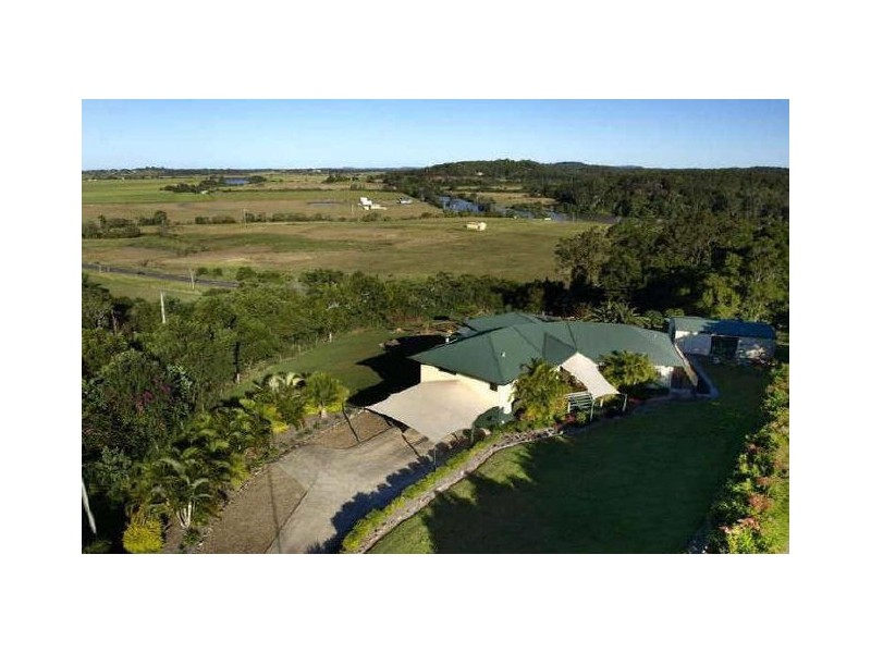 2 Ocean Vista Dr, Maroochy River QLD 4561