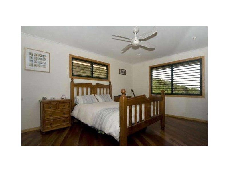 2 Ocean Vista Dr, Maroochy River QLD 4561