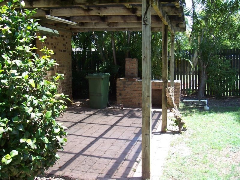 90 Banksia Avenue, Coolum Beach QLD 4573