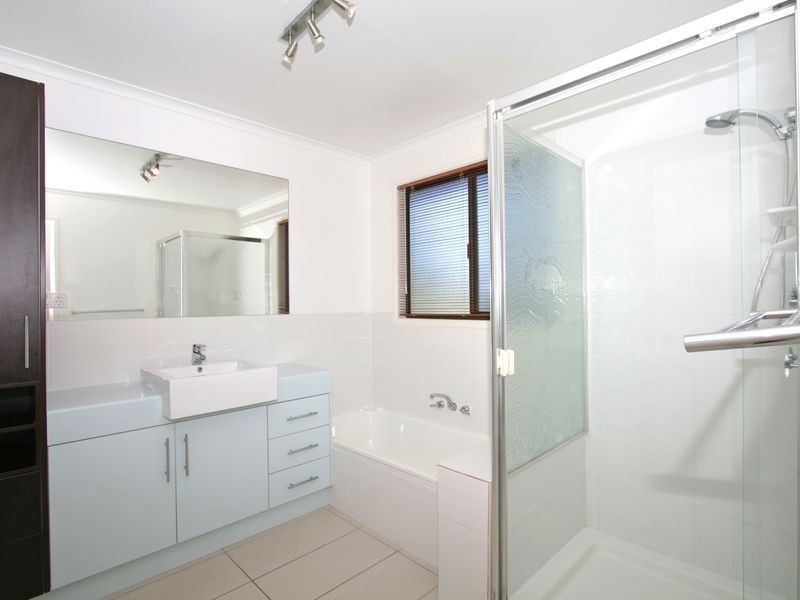44 Lumeah Dr, Mount Coolum QLD 4573