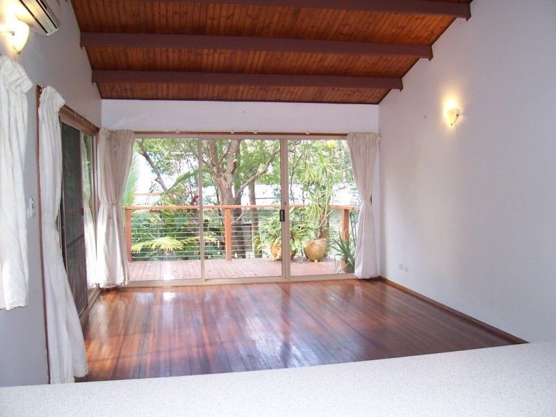 113 Centenary Heights Rd, Coolum Beach QLD 4573