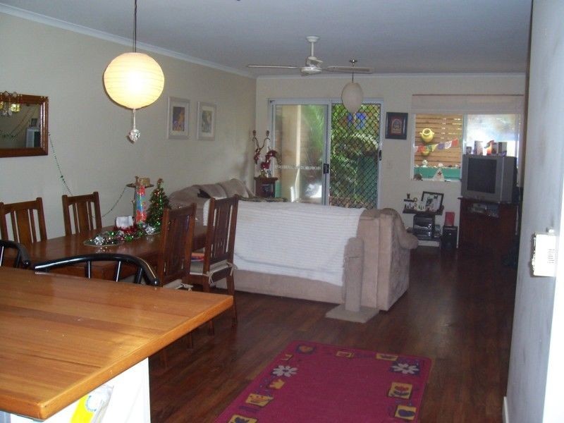 2/11 Melville Ct, Mount Coolum QLD 4573