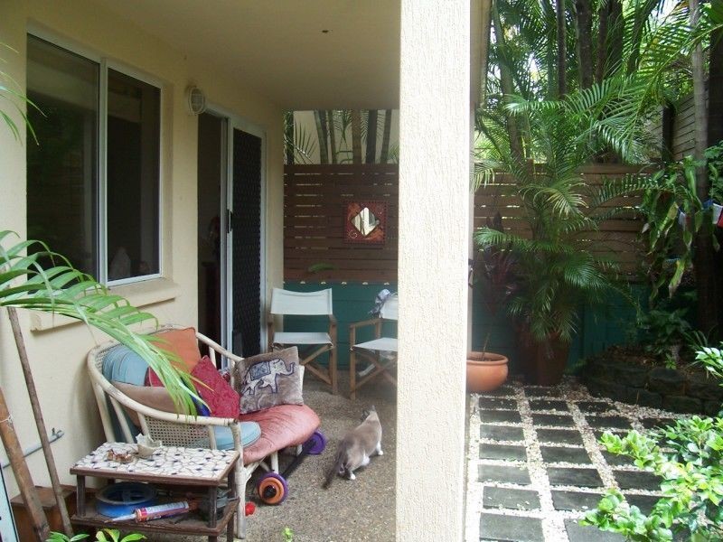 2/11 Melville Ct, Mount Coolum QLD 4573