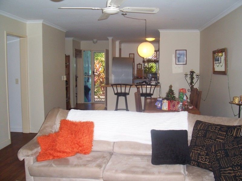 2/11 Melville Ct, Mount Coolum QLD 4573