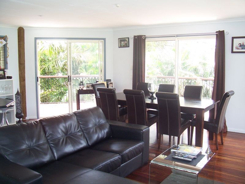 37 Warrack Street, Mount Coolum QLD 4573