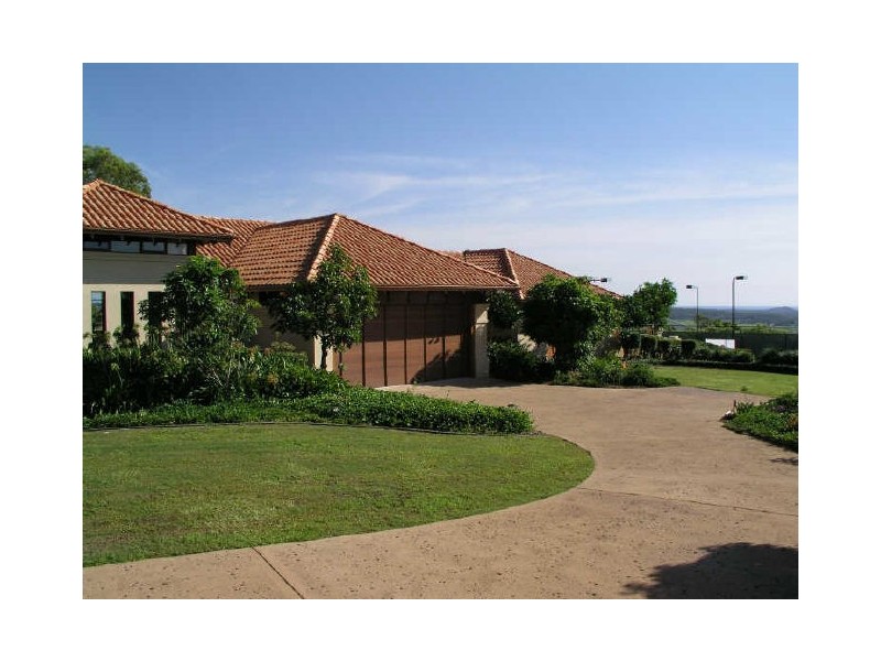 99 Ocean Vista Drive, Maroochy River QLD 4561