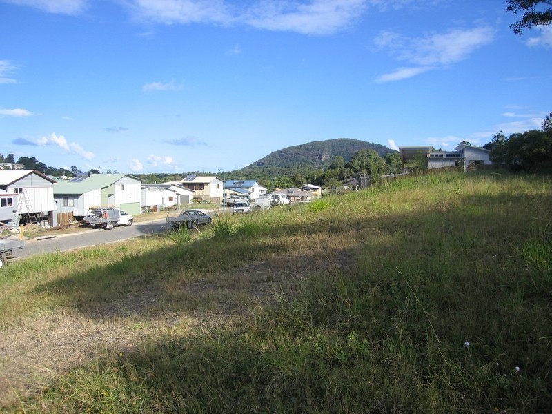 30 & 32 & 40/1-3 Tolkien Place, Coolum Beach QLD 4573