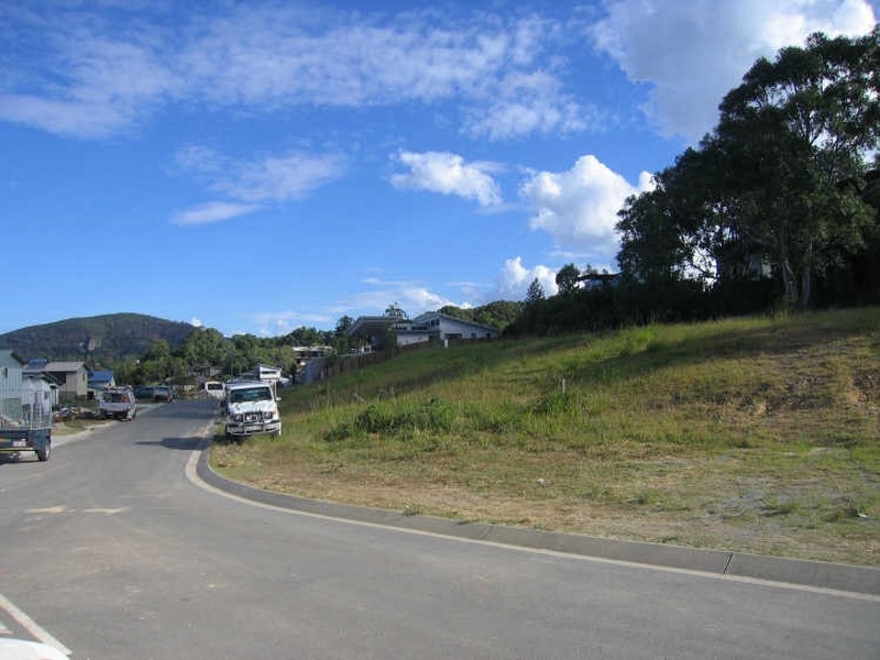 30 & 32 & 40/1-3 Tolkien Place, Coolum Beach QLD 4573