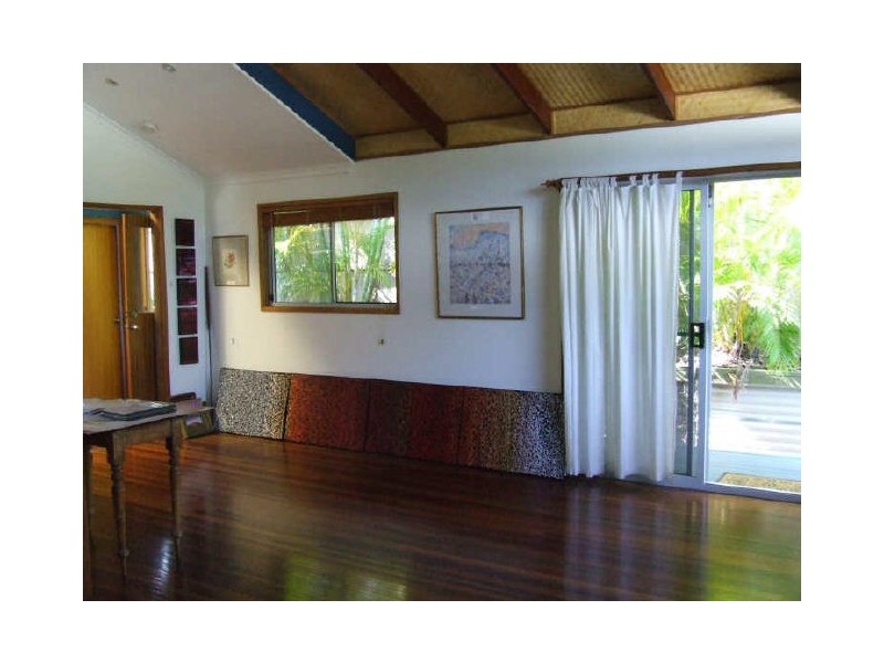 1482 David Low Way, Yaroomba QLD 4573