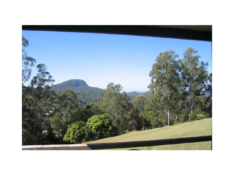 33 Old Coach Way, Ninderry QLD 4561