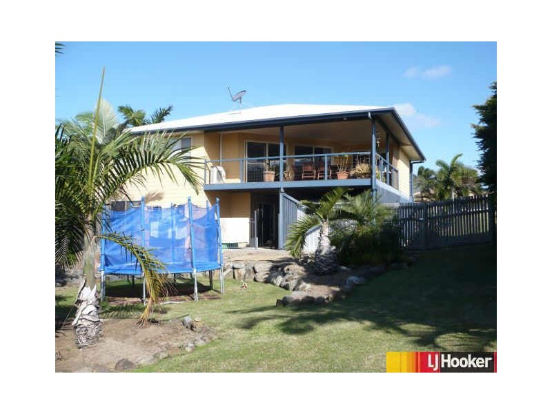 3 The Quarterdeck, Blacks Beach QLD 4740