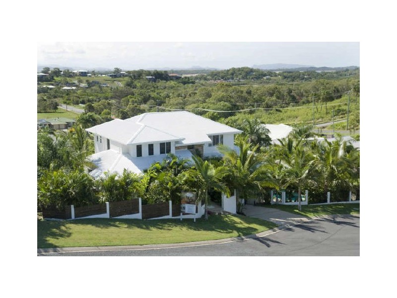 11 Sunrise Place, Blacks Beach QLD 4740