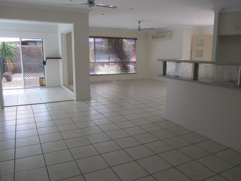 70 Royal Sands Boulevard, Bucasia QLD 4750