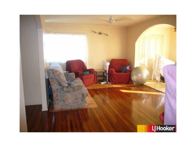 5 Brampton Avenue, Bucasia QLD 4750