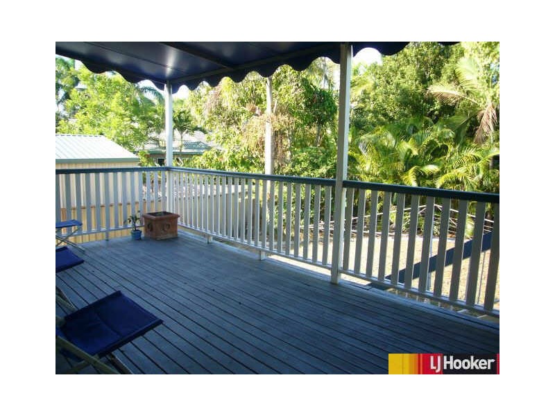 5 Brampton Avenue, Bucasia QLD 4750