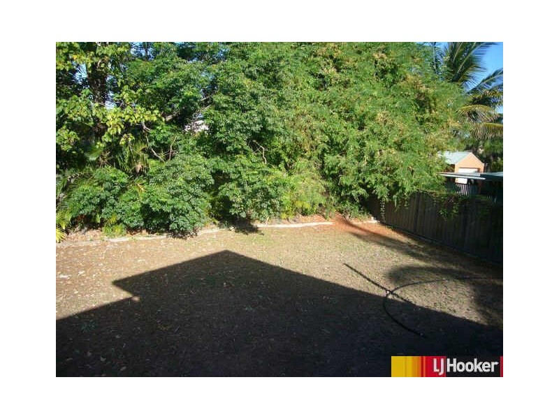 5 Brampton Avenue, Bucasia QLD 4750