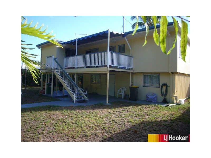 5 Brampton Avenue, Bucasia QLD 4750