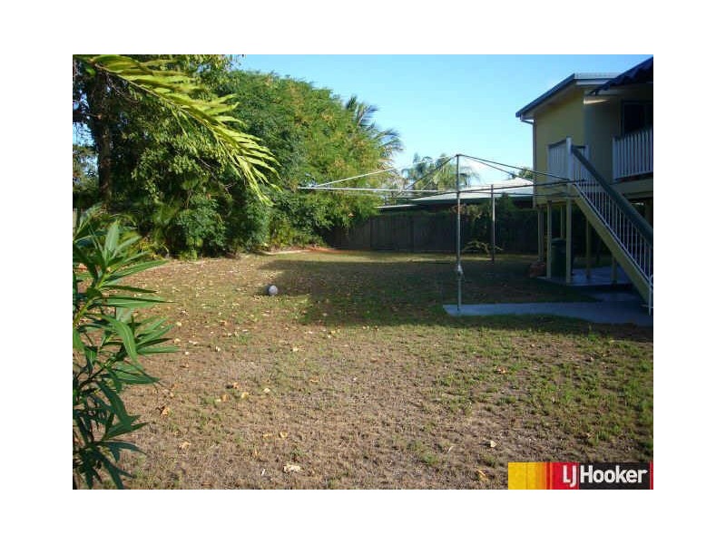 5 Brampton Avenue, Bucasia QLD 4750