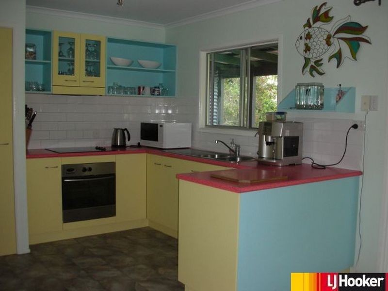 17 Brampton Avenue, Bucasia QLD 4750