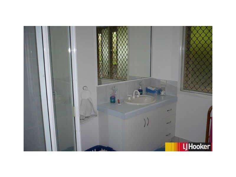 16 McCormack Avenue, Rural View QLD 4740