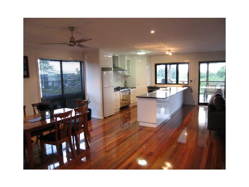 24 Seafarer Court, Blacks Beach QLD 4740