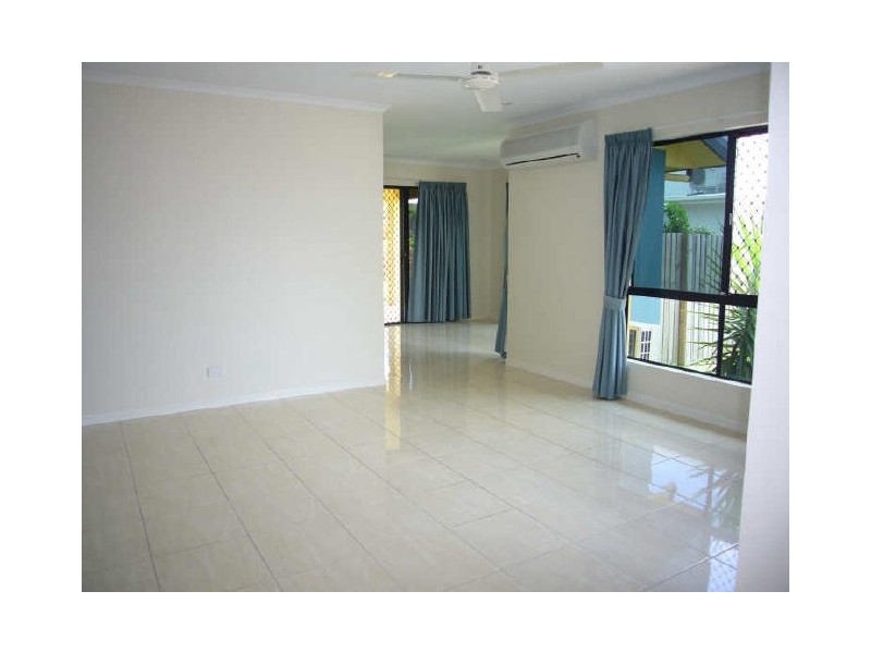 32 Mulcahy Crescent, Eimeo QLD 4740