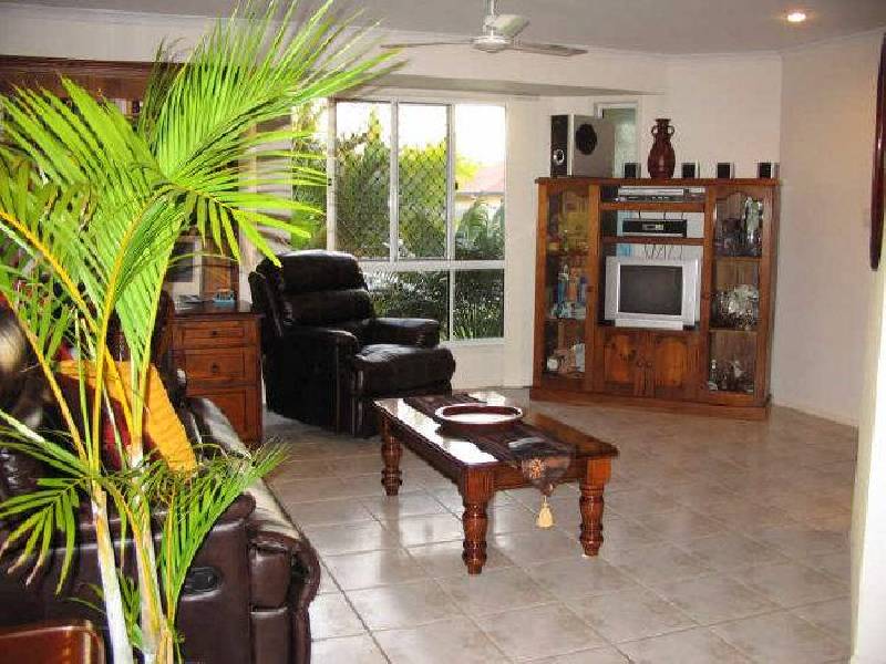 28 Michelle Crescent, Bucasia QLD 4750