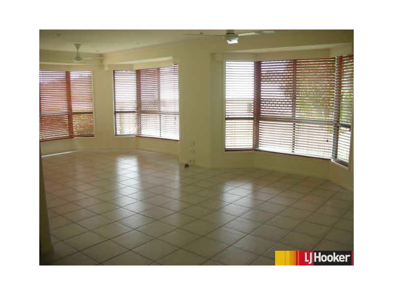 6 The Quarterdeck, Blacks Beach QLD 4740