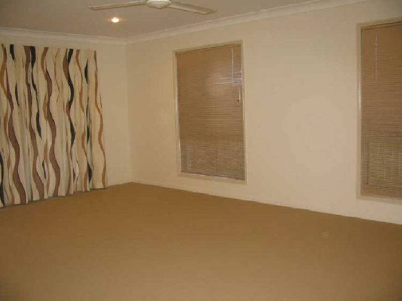 10 Companion Way, Bucasia QLD 4750