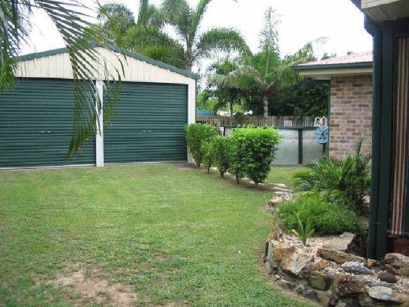 4 Dolphin Drive, Bucasia QLD 4750