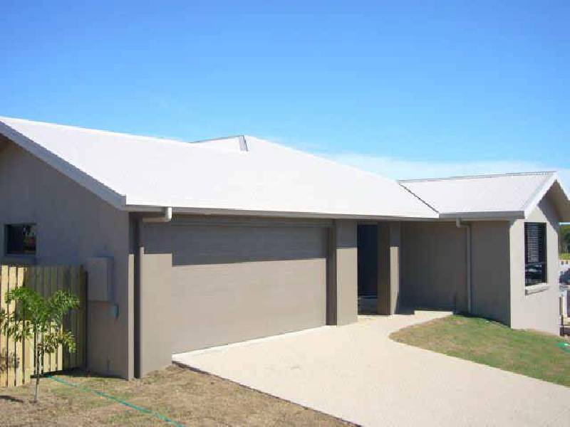 4 Hawkins Street, Bucasia QLD 4750