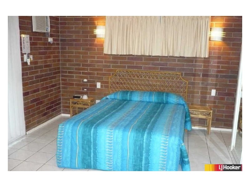 37 & 44/26 Bourke Street Blue Pacific Village, Blacks Beach QLD 4740