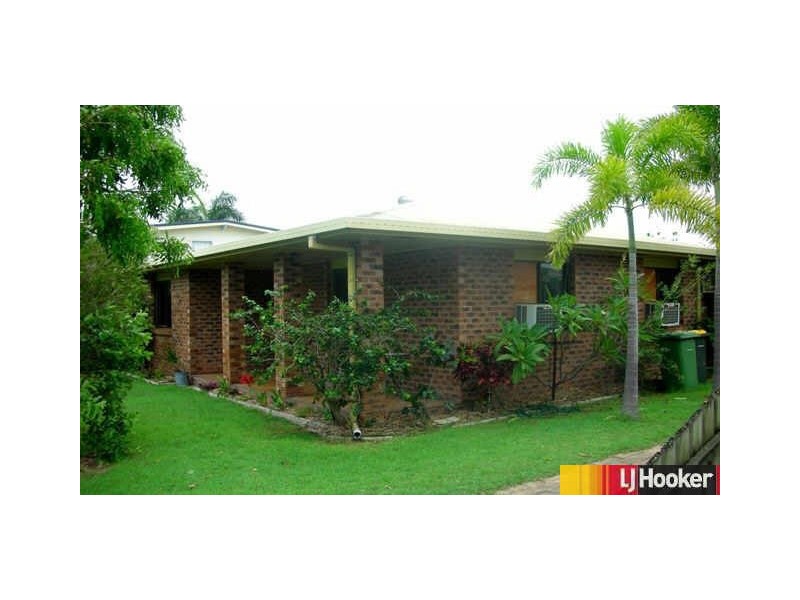 17 Cavanagh Drive, Blacks Beach QLD 4740