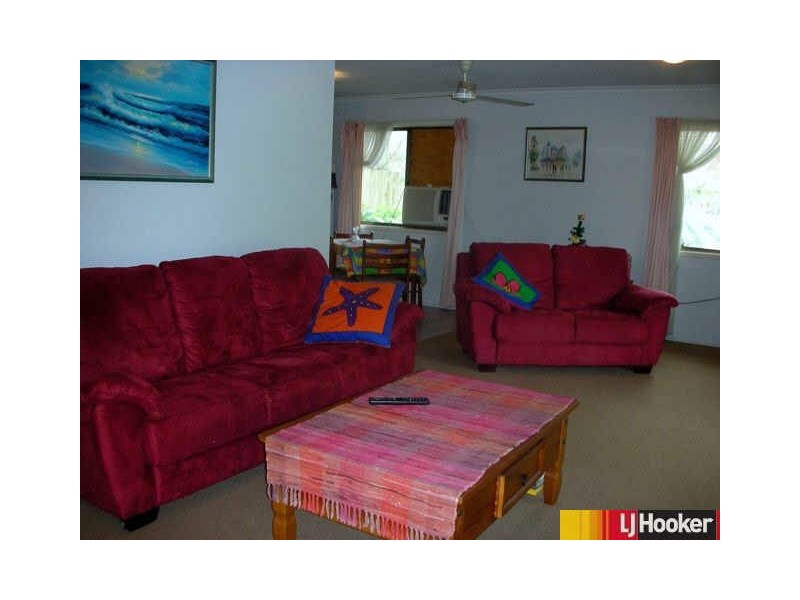 17 Cavanagh Drive, Blacks Beach QLD 4740