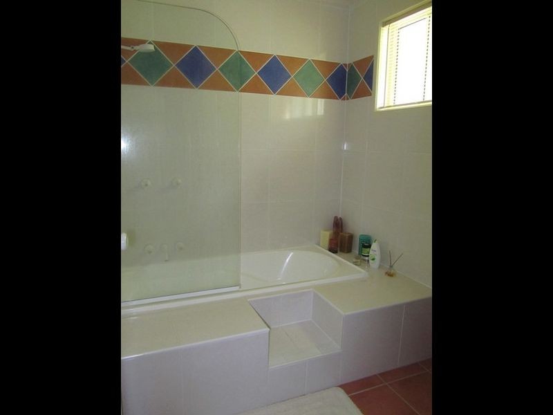 11 Kilkenny Court, Eimeo QLD 4740