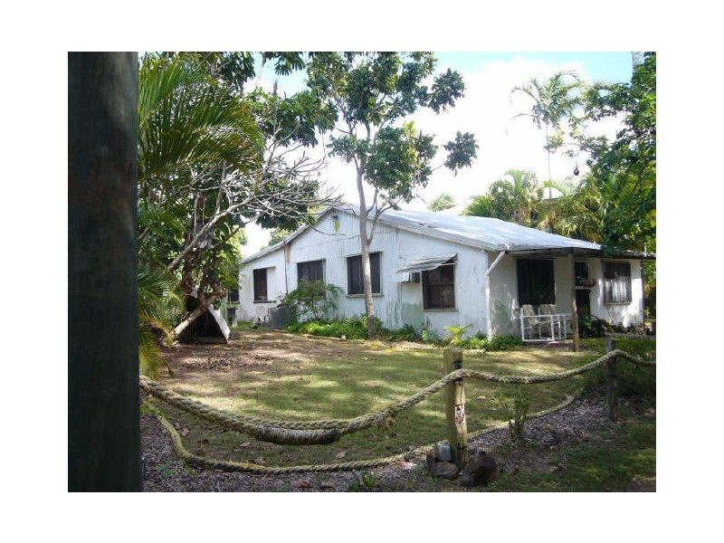 63 Bucasia Esplanade, Bucasia QLD 4750