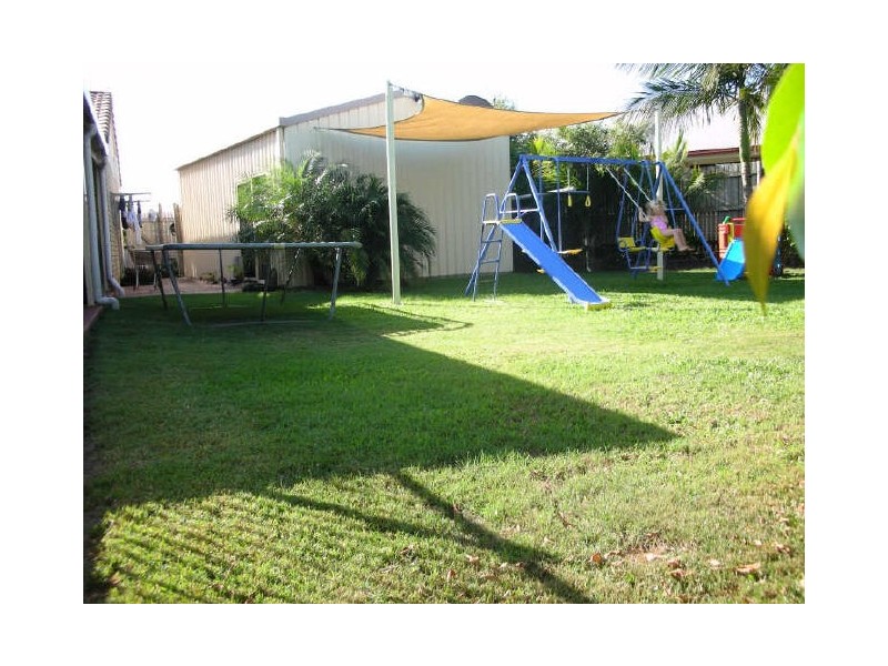 4 Botha Street, Blacks Beach QLD 4740