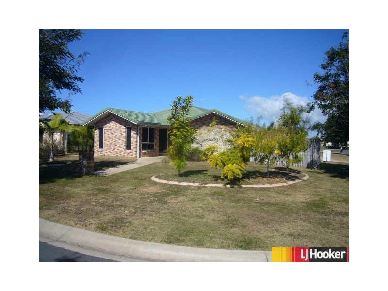 15 Admiralty Way, Bucasia QLD 4750