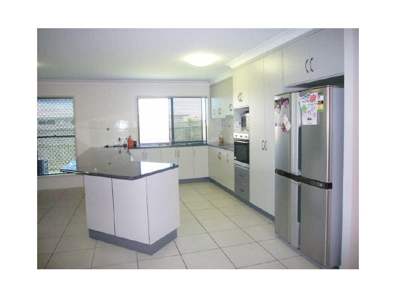 14 Companion Way, Bucasia QLD 4750