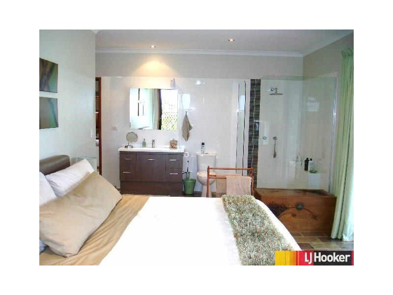 Lynette Drive, Nindaroo QLD 4740