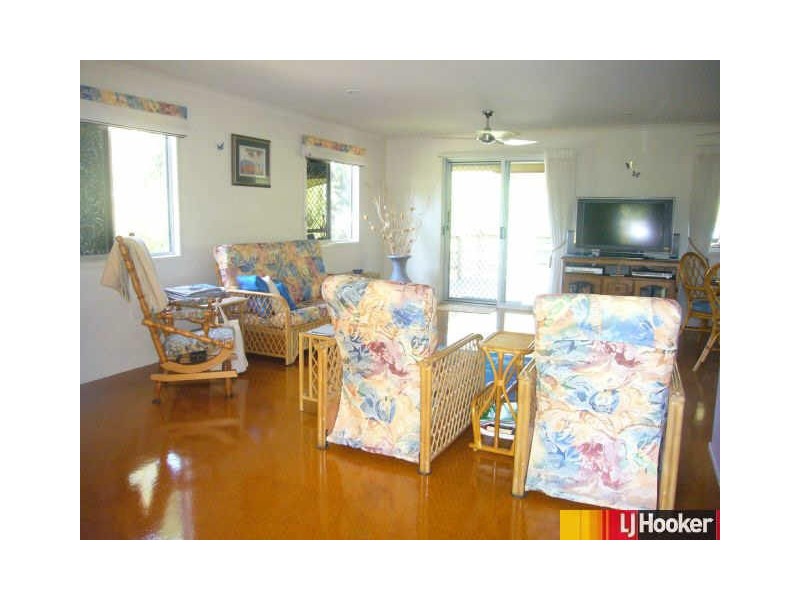 9 Coral Drive, Blacks Beach QLD 4740