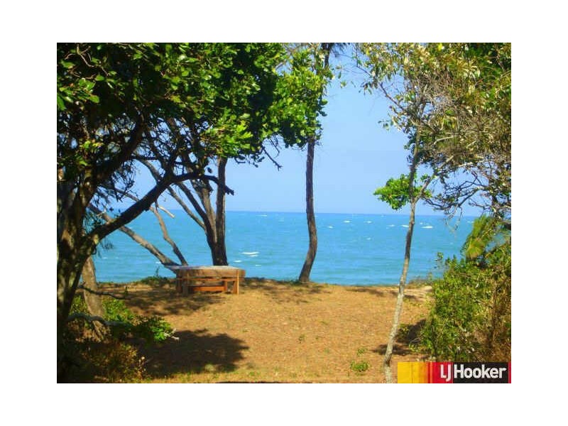 9 Coral Drive, Blacks Beach QLD 4740