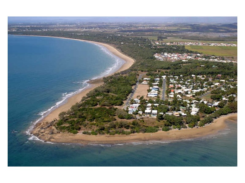 66 O’Brien Esplanade, Shoal Point QLD 4750