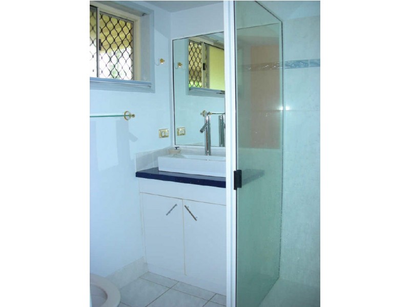 3 Hillcrest Street, Eimeo QLD 4740