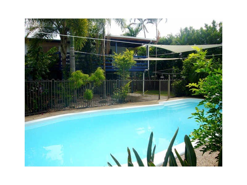 9 Edmonds Street, Bucasia QLD 4750